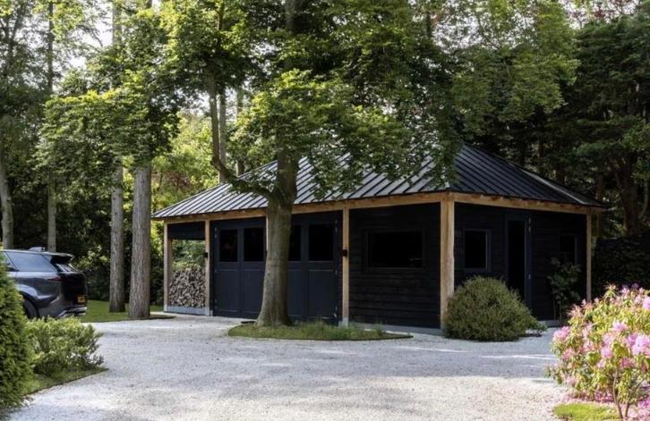 Dubbele openslaande hardhouten garagedeur elektrisch, Doe-het-zelf en Verbouw, Deuren en Horren, Zo goed als nieuw, Garagedeur