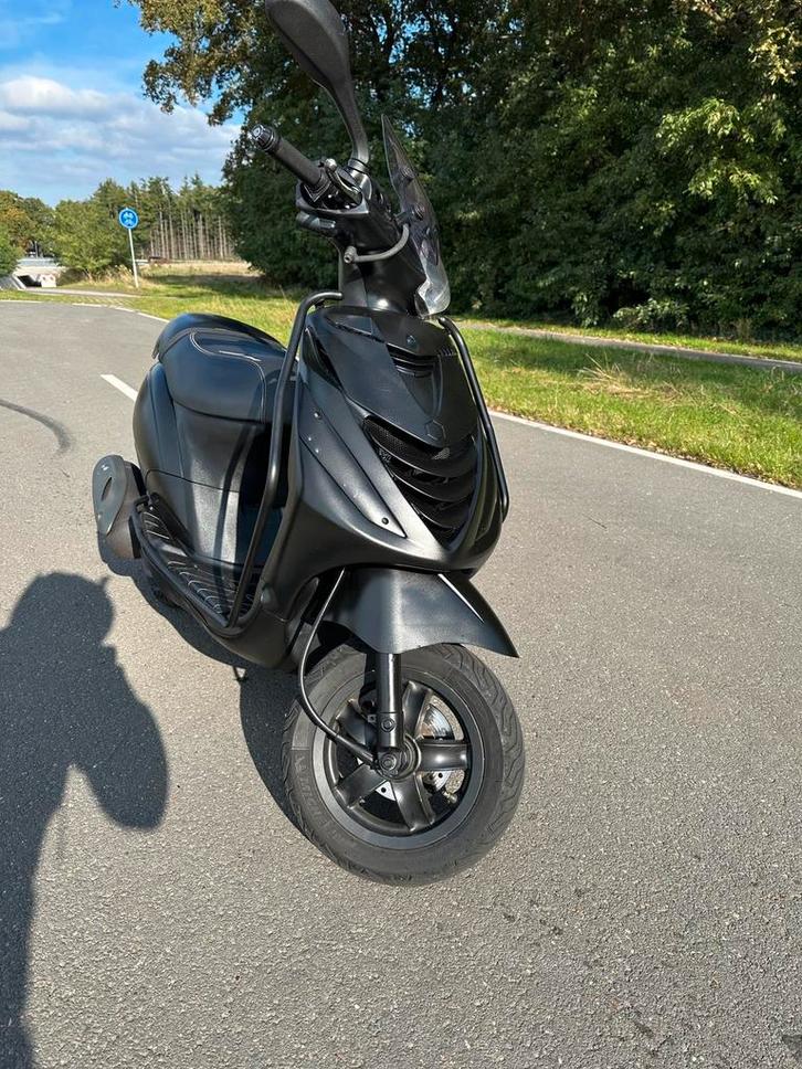 Piaggio zip 4t 2016 - Veel Nieuw!, Fietsen en Brommers, Scooters | Piaggio, Zo goed als nieuw, Zip, Maximaal 45 km/u, Benzine