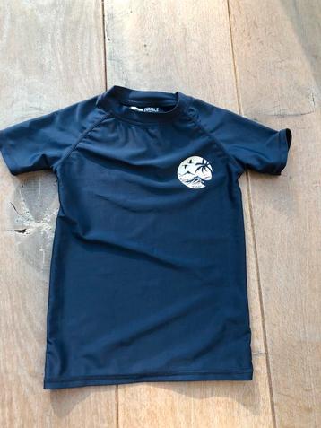 UV zwemshirt Tumble ‘n dry maat 110/116 beschikbaar voor biedingen