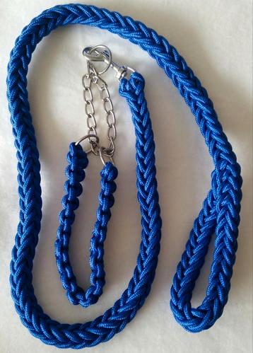 Honden riem en halsband gevlochten beschikbaar voor biedingen