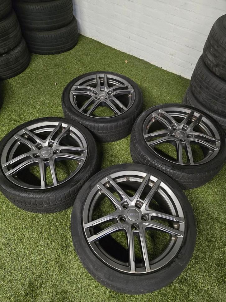 mooie set dezent velgen te koop 18 inch 5x112 winterbanden, Auto-onderdelen, Banden en Velgen, Banden en Velgen, Winterbanden