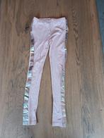 Mooie legging zilveren streep girls maat 128, Kinderen en Baby's, Broek, Gebruikt, Meisje, Ophalen of Verzenden