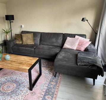 Grijze hoekbank, Haco, 5 personen, 3 jr oud beschikbaar voor biedingen