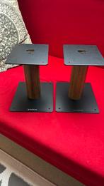 Norstone Stylum-serie s eiken speaker standaards, Ophalen of Verzenden, Zo goed als nieuw, Speaker