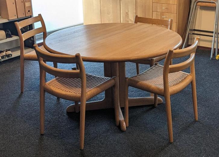Eettafel set ontwerp Niels Otto Møller, Huis en Inrichting, Tafels | Eettafels, Gebruikt, 100 tot 150 cm, 100 tot 150 cm, Vier personen