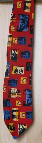 NS stropdas service medewerker rood met decoratie, Ophalen of Verzenden, Nieuw, Trein, Boek of Tijdschrift