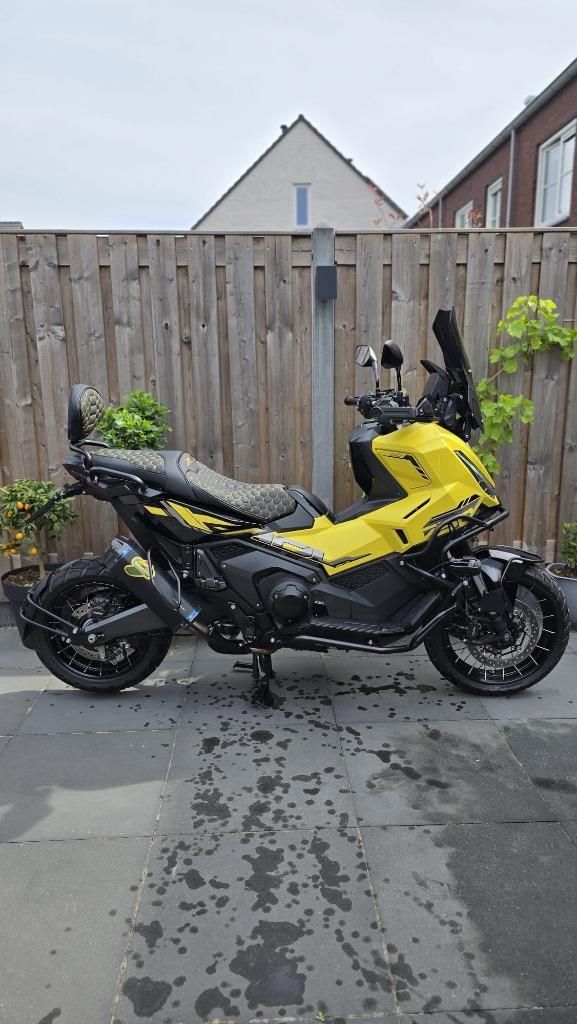 HONDA | X ADV 750 | FULL CUSTOM | SPECIAL EDITION | BTW, Motoren, Motoren | Honda, Particulier, Scooter, meer dan 35 kW, 2 cilinders