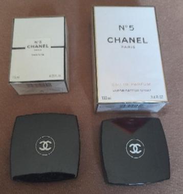 Chanel no5 parfum ( edp )en oogschaduw origineel beschikbaar voor biedingen