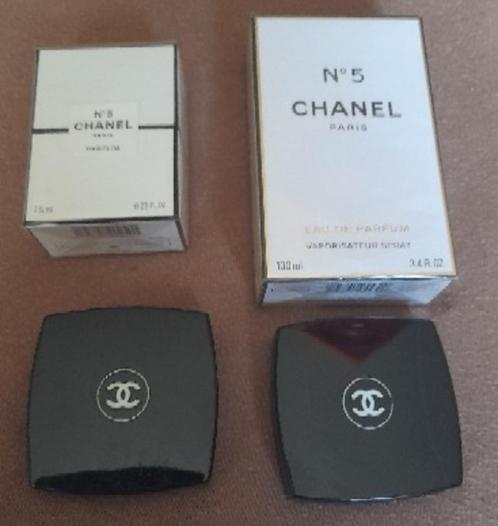 Chanel no5 parfum ( edp )en oogschaduw origineel, Sieraden, Tassen en Uiterlijk, Uiterlijk | Parfum, Nieuw, Ophalen of Verzenden