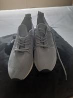 La strada sneaker lichtgrijs maat 42, Kleding | Dames, Verzenden, Nieuw, Grijs, Sneakers of Gympen