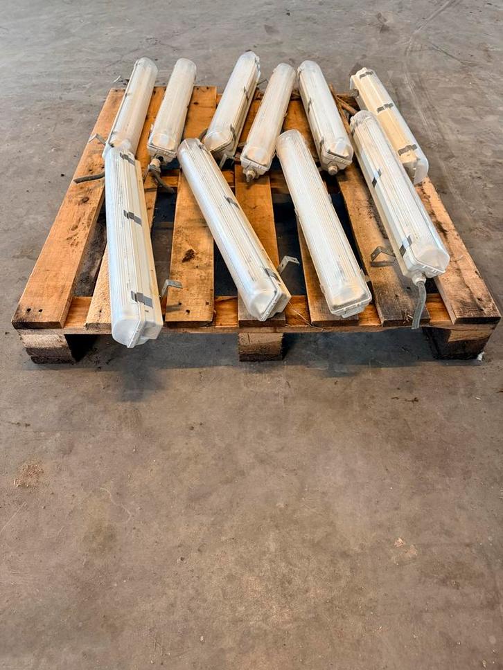 Waterdichte TL Armaturen IP65 - Philips Buizen, Doe-het-zelf en Verbouw, Bouwverlichting, Gebruikt, Lamp met armatuur, Ophalen