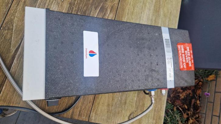 Inventum Plint Boiler, Doe-het-zelf en Verbouw, Geisers en Boilers, Zo goed als nieuw, Boiler, Minder dan 20 liter, Minder dan 3 jaar oud