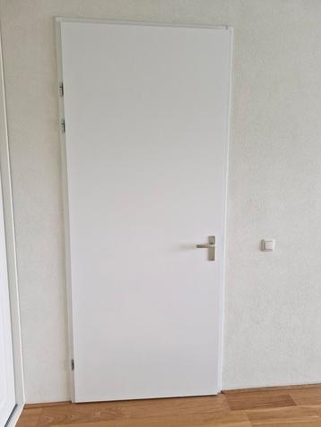 Opdekdeuren (9x) inclusief beslag beschikbaar voor biedingen