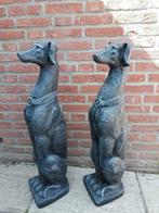 2 statige zwarte hond beelden windhond greyhound, Tuin en Terras, Tuinbeelden, Ophalen, Beton