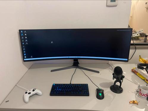 Game Setup T.w.v €1800,-, Computers en Software, Desktop Pc's, Zo goed als nieuw, 4 Ghz of meer, SSD, 8 GB, Met videokaart, Met monitor
