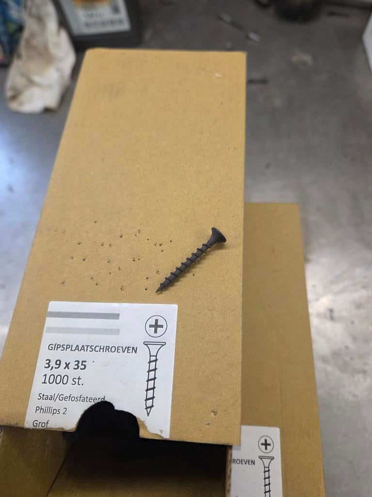 Gipsplaat schroeven  3,9x35 grof, Doos, Minder dan 50 cm, Ophalen of Verzenden, Minder dan 40 cm