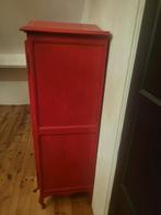 Unieke rode kast met deuren en planken, Huis en Inrichting, Kasten | Kledingkasten, Met deur(en), Gebruikt, 100 tot 150 cm, Ophalen of Verzenden
