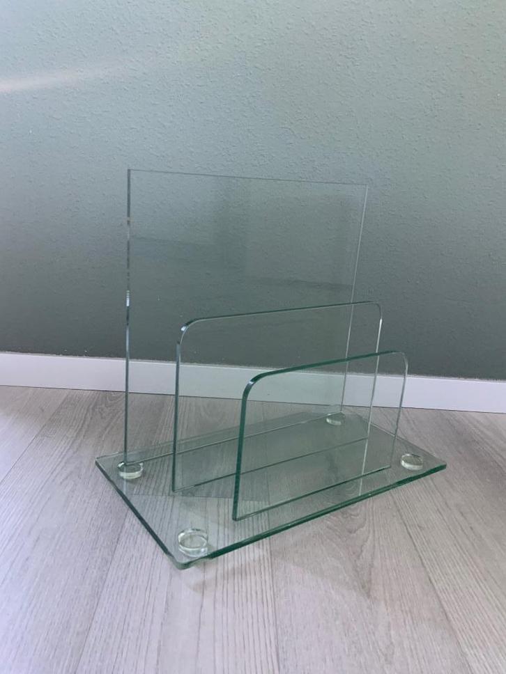 Hippe Italiaans Design Lectuurbak / Magazinehouder, Huis en Inrichting, Woonaccessoires | Krantenbakken en Lectuurbakken, Gebruikt