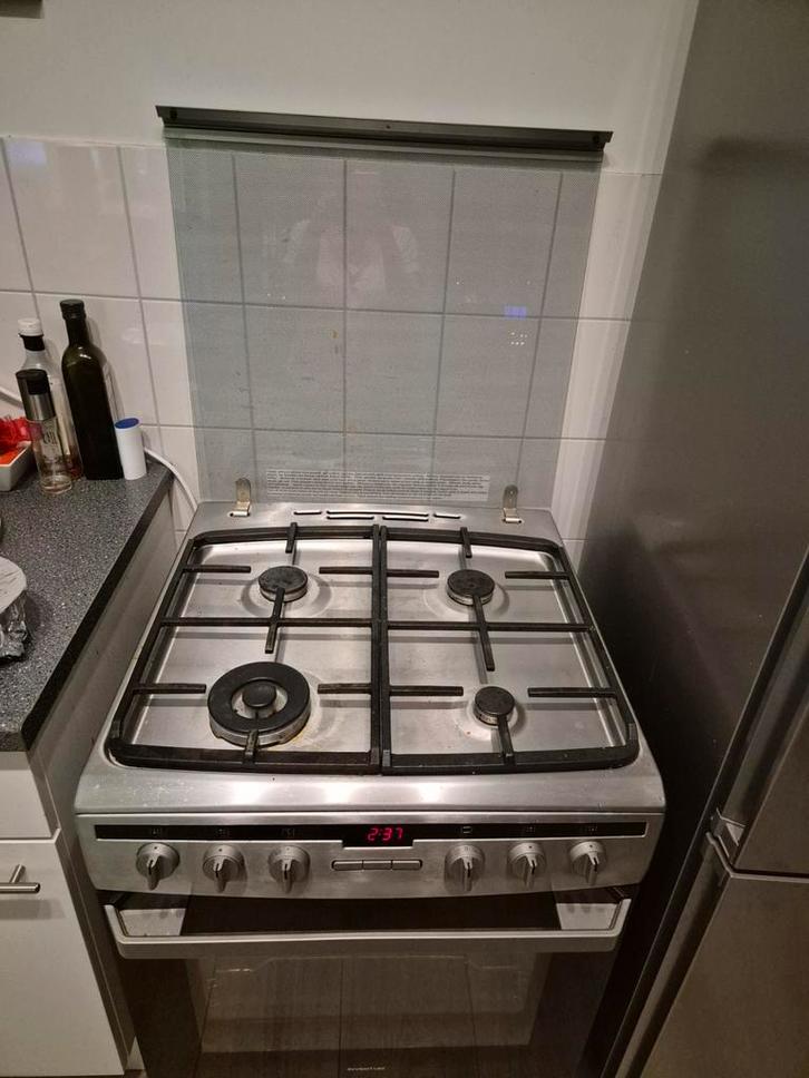 Inventum Gasfornuis met Wokbrander, Witgoed en Apparatuur, Fornuizen, Gebruikt, Vrijstaand, Gas, 4 kookzones, 90 tot 95 cm, 60 cm of meer