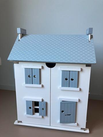 Little Dutch poppenhuis beschikbaar voor biedingen