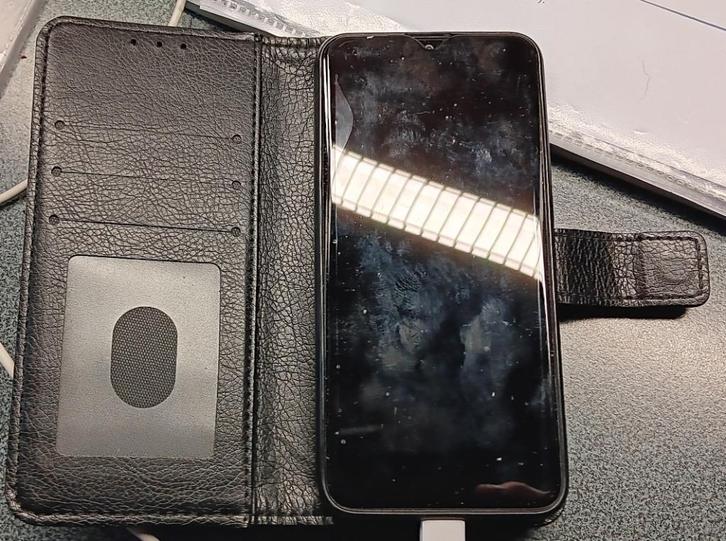 Samsung Galaxt A20e opslagcapaciteit 32 gb, Telecommunicatie, Mobiele telefoons | Samsung, Gebruikt, Galaxy A, 32 GB, Zonder abonnement