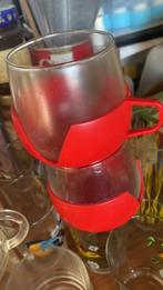 2 theeglazen met rode losse onderkant retro vintage, Verzamelen, Retro, Ophalen of Verzenden, Huis en Inrichting