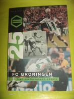 25 JAAR FC GRONINGEN JUBILEUM BOEK OPBRENGST VOEDSELBANK!, Boeken, Ophalen, Zo goed als nieuw, Balsport