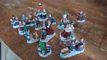 Kerstdorp Figuren Set beschikbaar voor biedingen