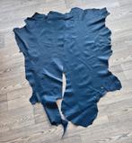 Kalfs leer kleding, Hobby en Vrije tijd, Stoffen en Lappen, Blauw, Leer of Kunstleer, Nieuw, Ophalen of Verzenden