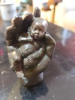 Geert kunen hand met baby beschadigd, Antiek en Kunst, Kunst | Beelden en Houtsnijwerken, Ophalen of Verzenden