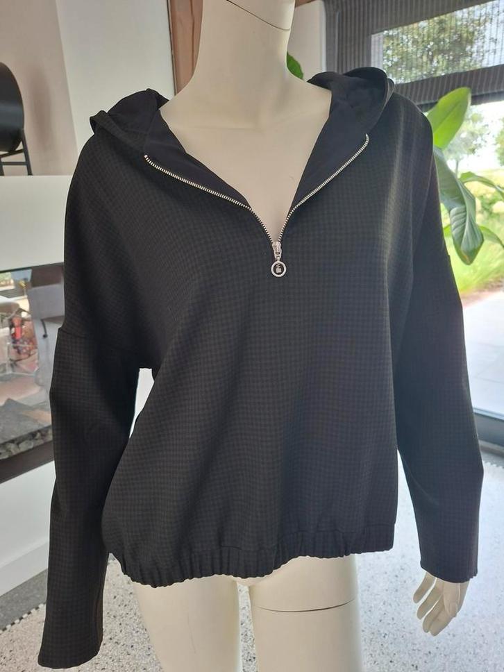 Nieuw Zwarte I.CODE Hoodie Trui Vest XXL 44 met capuchon, Kleding | Dames, Truien en Vesten, Nieuw, Maat 42/44 (L), Zwart, Ophalen of Verzenden