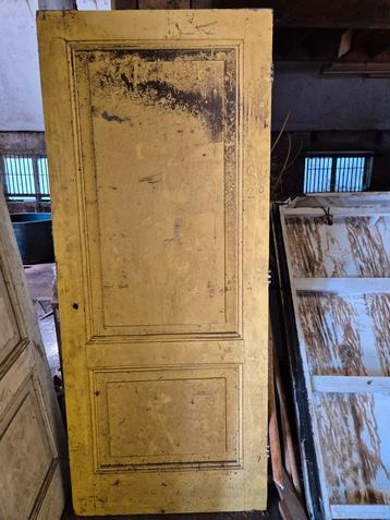 Paneeldeur 88 x 210 beschikbaar voor biedingen