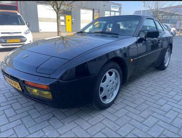 Zeer fraaie Porsche 944 S2 1989 zwart/zwart leer airco etc beschikbaar voor biedingen