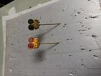 2 stuks speldjes van  FRISIA, Harlingen., Verzamelen, Speldjes, Pins en Buttons, Ophalen of Verzenden, Zo goed als nieuw