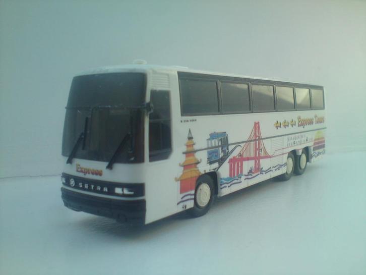 Herpa Setra hoogdekker bus. Usa uitvoering., Hobby en Vrije tijd, Modelauto's | 1:87, Gebruikt, Bus of Vrachtwagen, Herpa, Ophalen of Verzenden