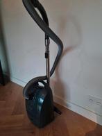 Miele stofzuiger S2111 super licht en krachtig, Ophalen, Zo goed als nieuw, Krachtstation