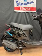 Piaggio Zip 50s | Garantie | Full option | 2021 | 1e eigenaa, Fietsen en Brommers, Scooters | Piaggio, Ophalen, Maximaal 45 km/u