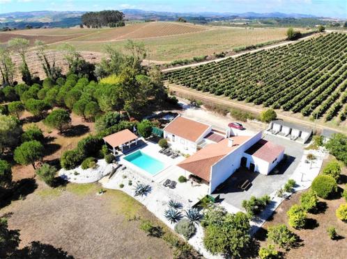 Luxe villa Portugal zwembad bij Lissabon Veel privacy! wifi, Vakantie, Vakantiehuizen | Portugal, Lissabon en Midden-Portugal