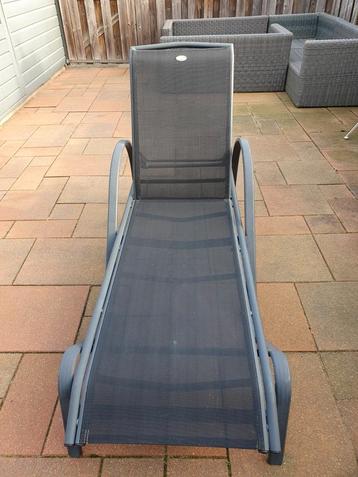 Hartman Ligbed - Verstelbaar en in goede staat! beschikbaar voor biedingen