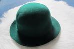 Forest green cloche hat, Kleding | Dames, Hoeden en Petten, Ophalen of Verzenden, Nieuw, One size fits all, Hoed