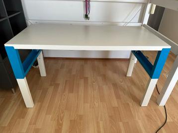 IKEA Påhl Bureau - In hoogte verstelbaar beschikbaar voor biedingen