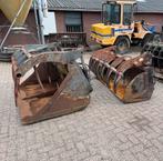 Pelikaanbakken mestklem shovel, Ophalen