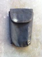 Klein kunststof foudraaltje voor aan een riem, Verzamelen, Militaria | Algemeen, Ophalen of Verzenden, Niet ingevuld, Niet ingevuld