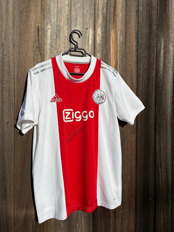 Ajax shirt gesigneerd door Sjaak Swart, Verzamelen, Sportartikelen en Voetbal, Zo goed als nieuw, Ophalen of Verzenden