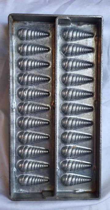 Oude dubbele chocoladevorm: IJSJESVORM beschikbaar voor biedingen