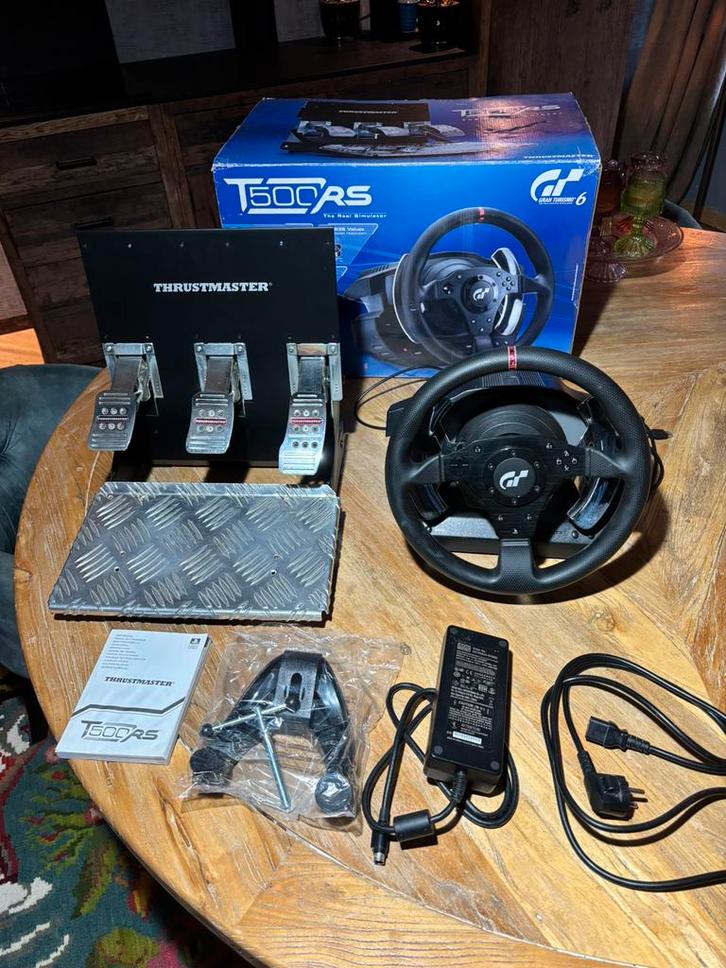 Thrustmaster t500rs - Complete set in orginele doos, Spelcomputers en Games, Spelcomputers | Sony PlayStation Consoles | Accessoires
