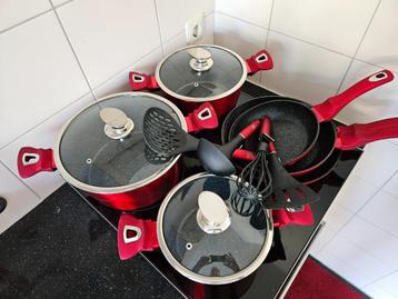 Complete inductie pannenset met kookgerei 13-delig beschikbaar voor biedingen