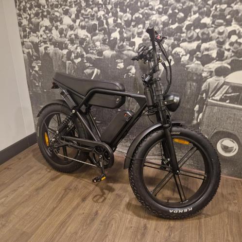 Ouxi V8 Pro XL 24x4 Dubbele Accu - Nieuwstaat, Fietsen en Brommers, Steps, Zo goed als nieuw