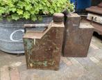 Stoere metalen oude jerrycans, Antiek en Kunst, Ophalen