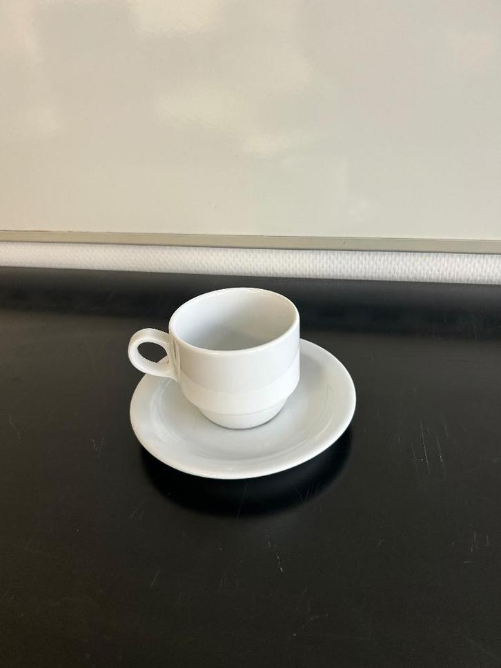 Compleet horeca servies bestek koffiekopjes bordjes, Huis en Inrichting, Keuken | Servies, Zo goed als nieuw, Overige stijlen